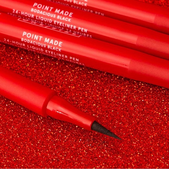 ONE / SIZE BEAUTY POINT MADE WATERPROOF LIQUID EYELINER PEN IN “BOSSY BLUE” - Picture 3 of 9